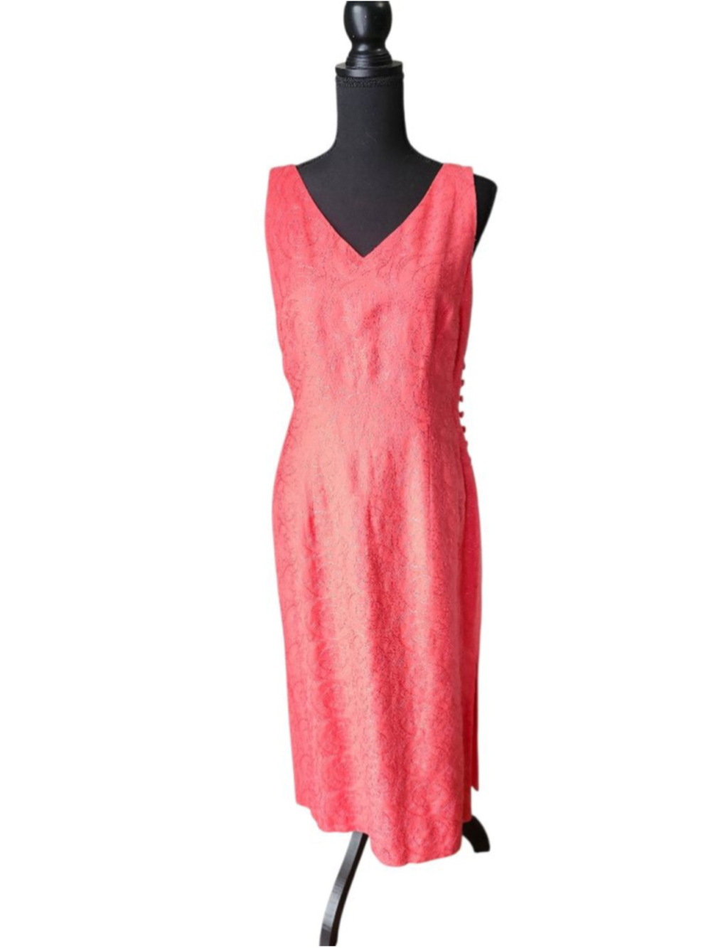 Donna Morgan Coral Sleeveless Sheath Dress